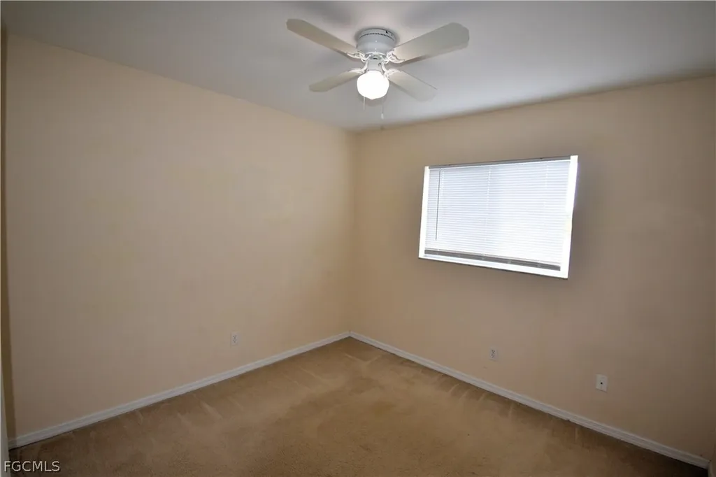 1724 SW 15th Terrace Cape Coral FL 33991