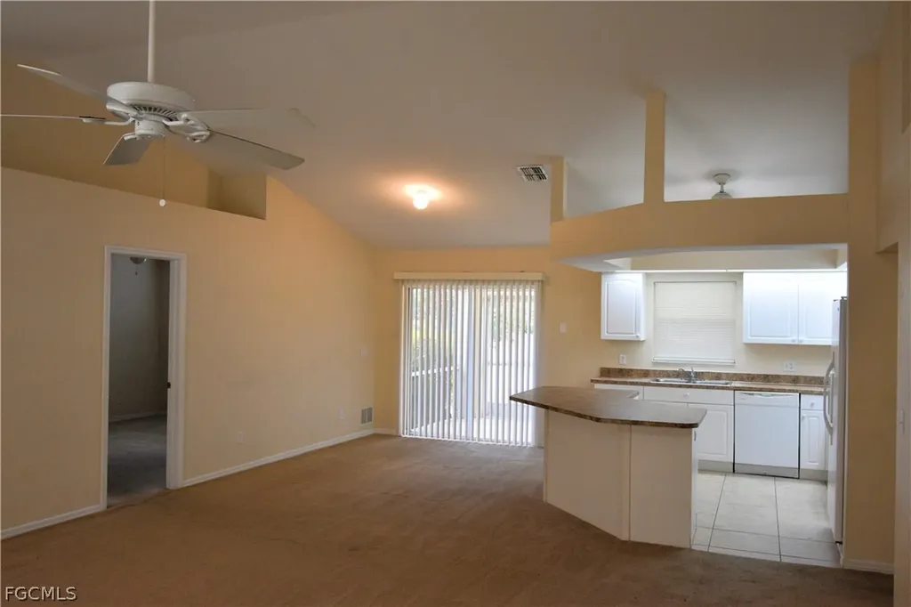 1724 SW 15th Terrace Cape Coral FL 33991