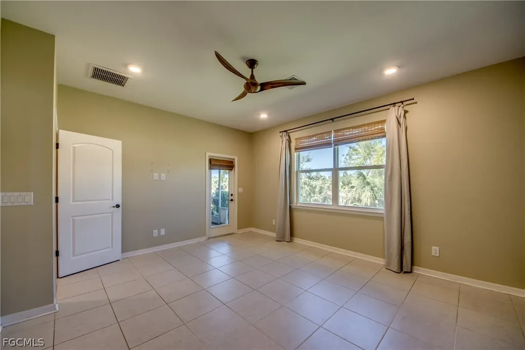 4150 NW 40th Avenue Cape Coral FL 33993