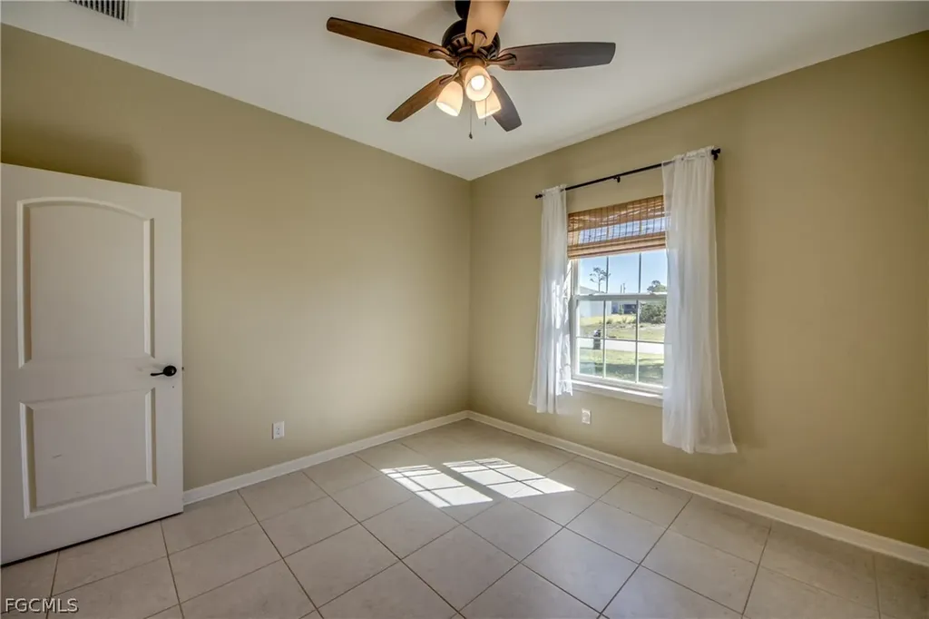4150 NW 40th Avenue Cape Coral FL 33993
