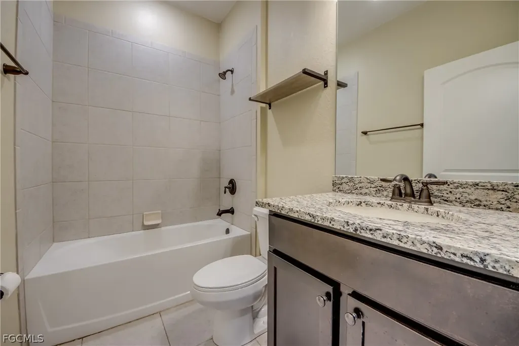 4150 NW 40th Avenue Cape Coral FL 33993