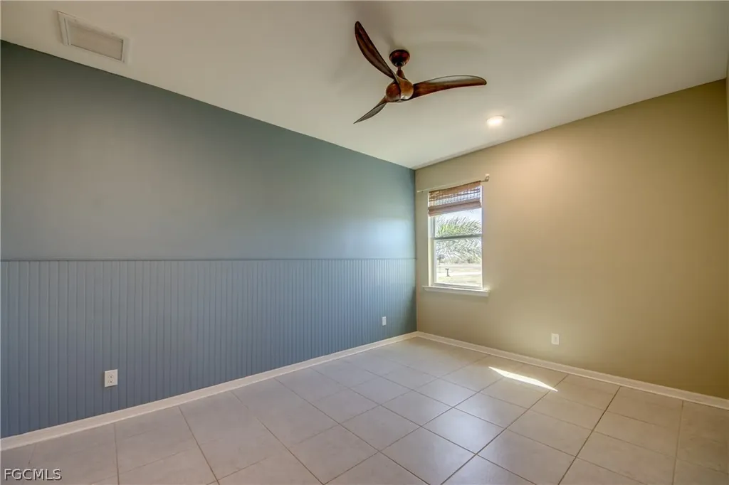 4150 NW 40th Avenue Cape Coral FL 33993