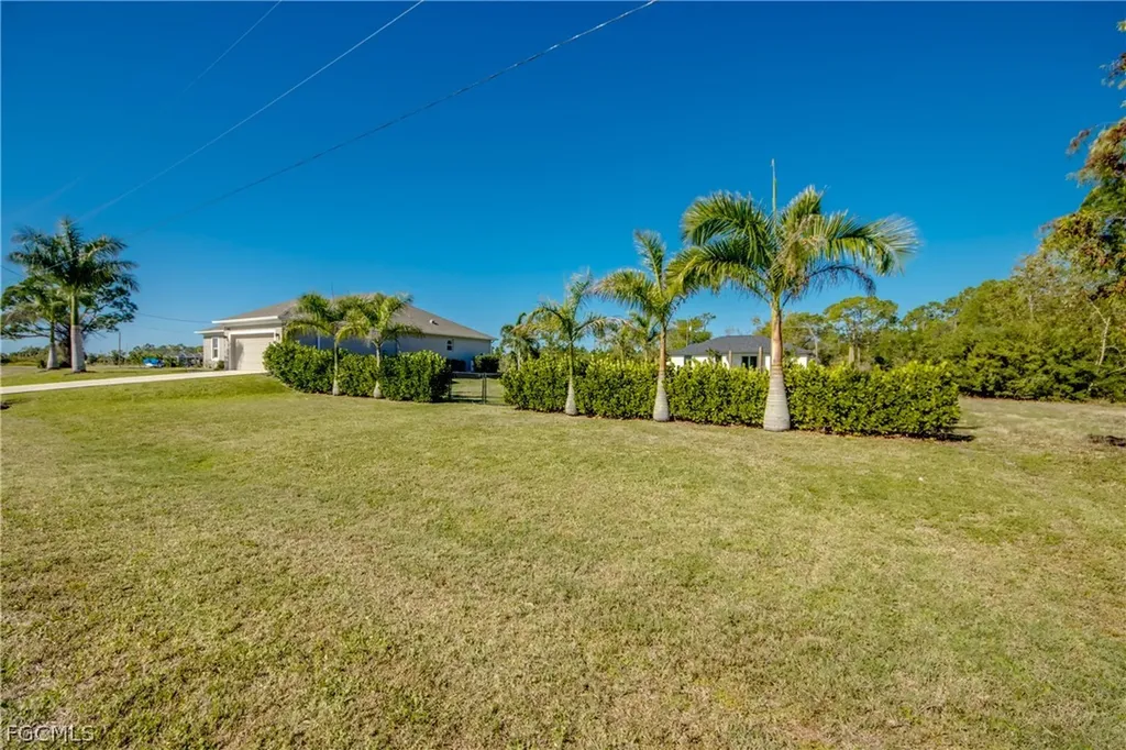 4150 NW 40th Avenue Cape Coral FL 33993