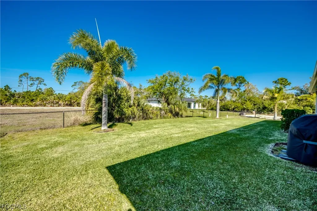 4150 NW 40th Avenue Cape Coral FL 33993