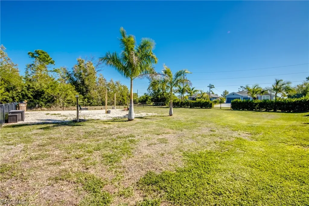 4150 NW 40th Avenue Cape Coral FL 33993