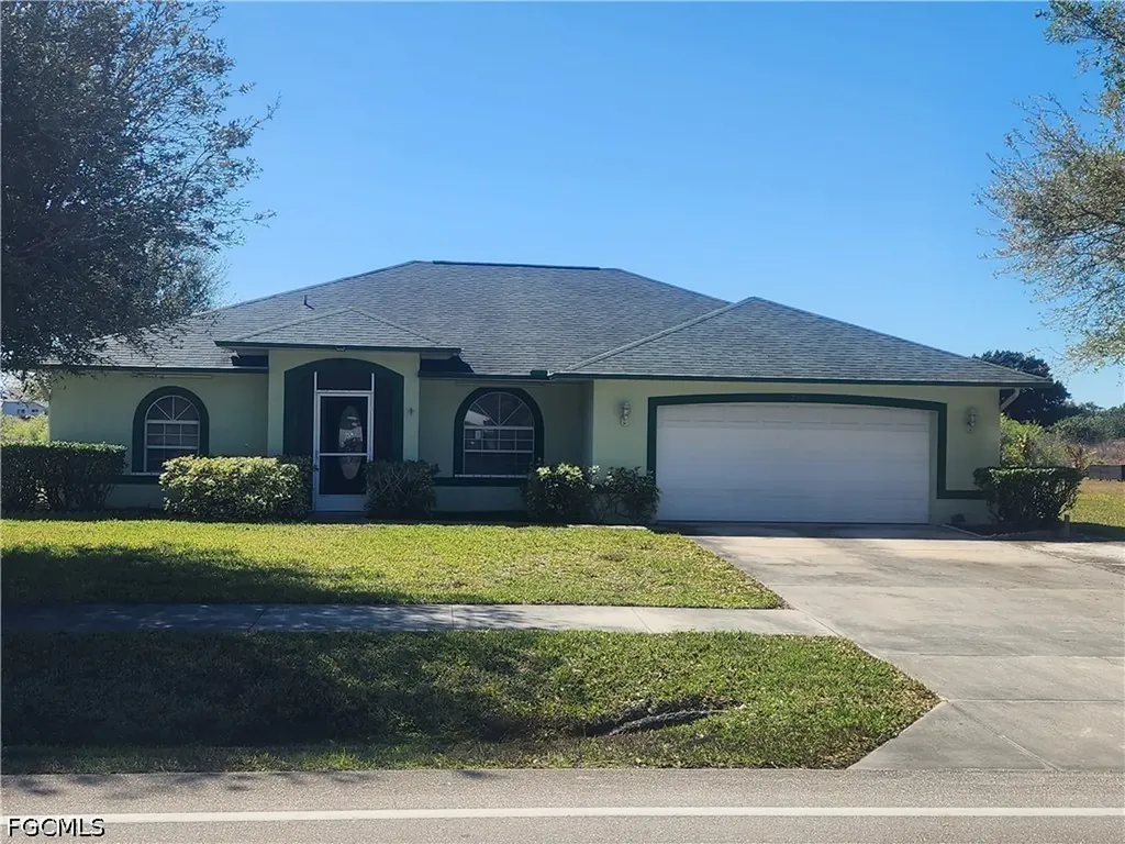 746 Milwaukee Boulevard Lehigh Acres FL 33974