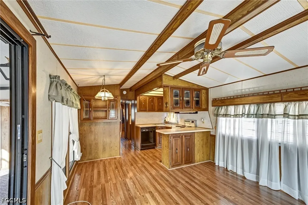 20124 Plum Tree Lane Estero FL 33928
