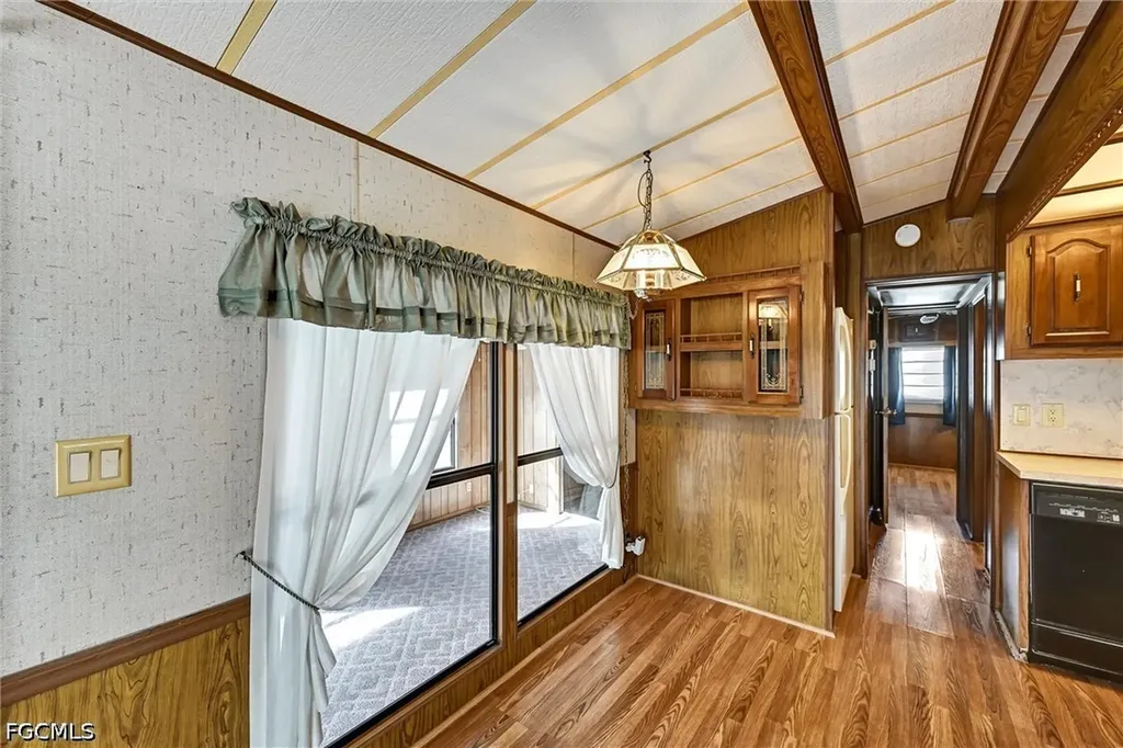20124 Plum Tree Lane Estero FL 33928