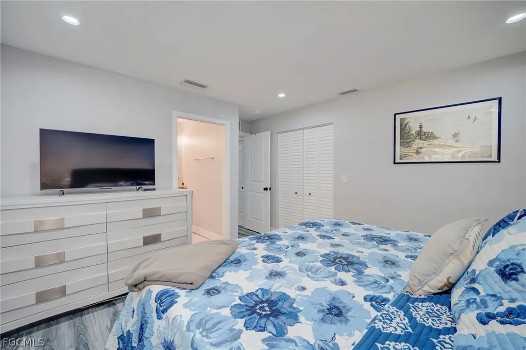 1089 N Town And River Drive Fort Myers FL 33919