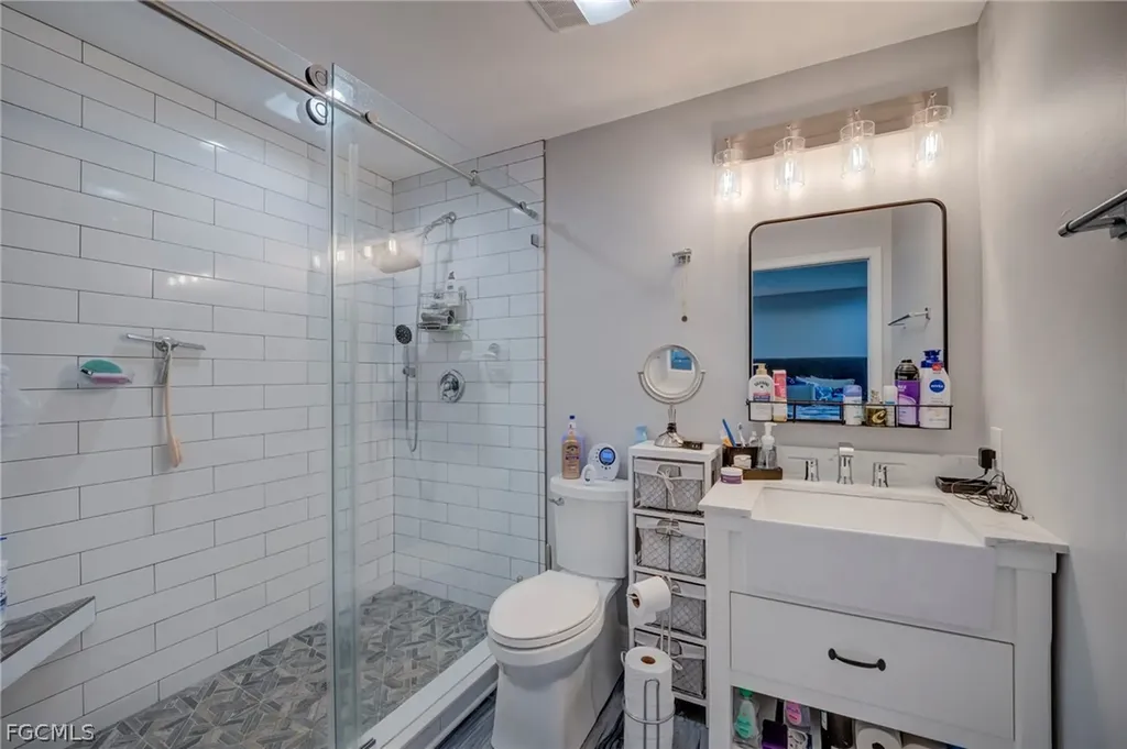 1089 N Town And River Drive Fort Myers FL 33919