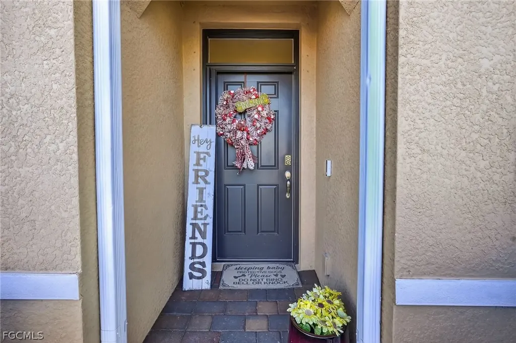 3223 Birchin Lane Fort Myers FL 33916