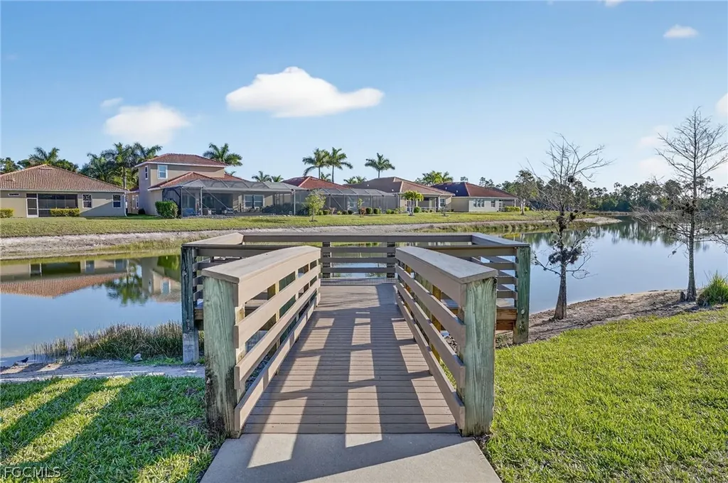 3223 Birchin Lane Fort Myers FL 33916