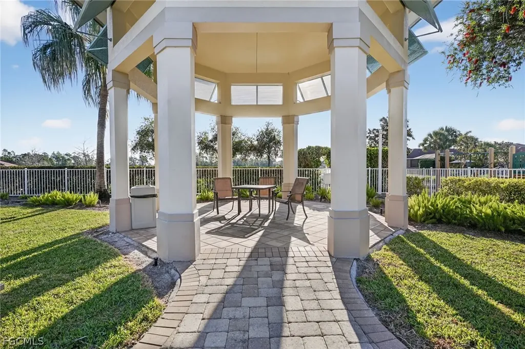 3223 Birchin Lane Fort Myers FL 33916