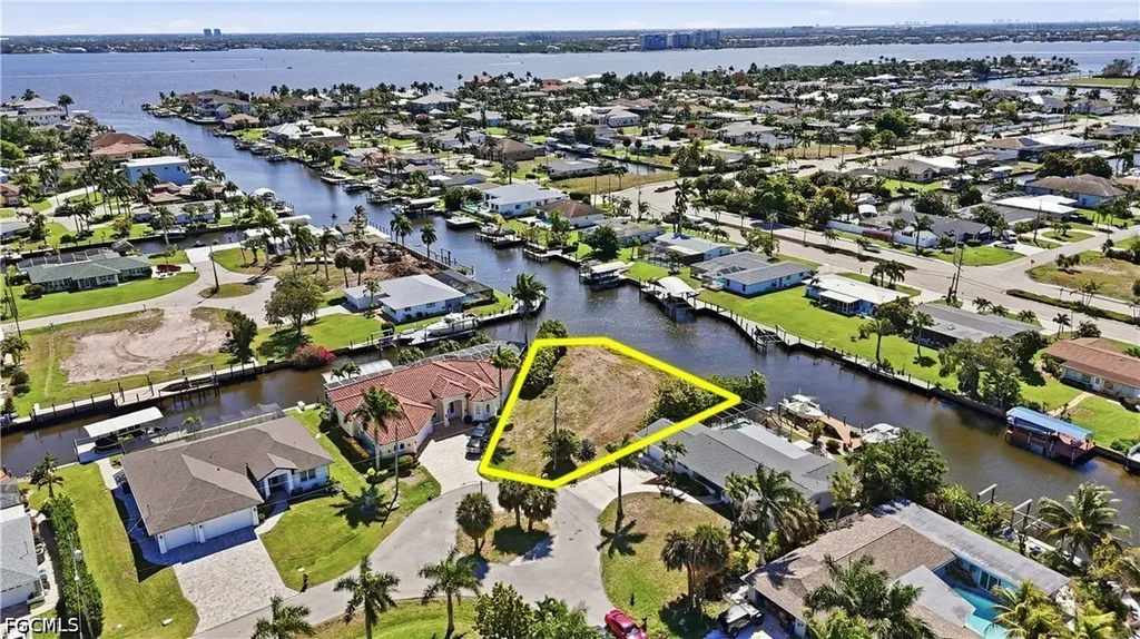 5357 Majestic Court Cape Coral FL 33904