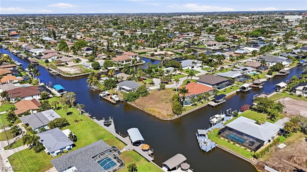 5357 Majestic Court Cape Coral FL 33904