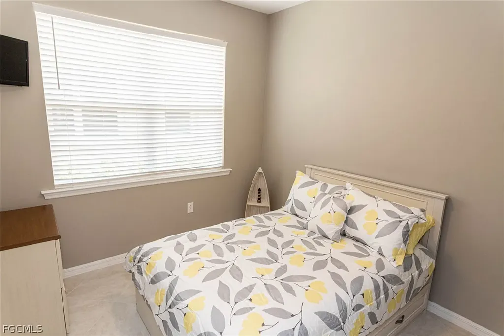 4431 Dutchess Park Road Fort Myers FL 33916