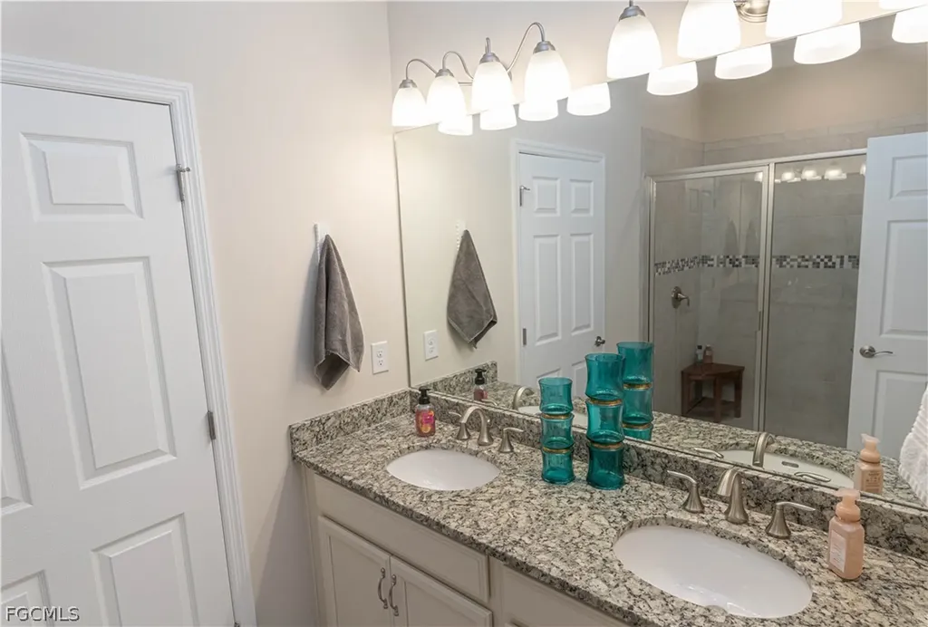 4431 Dutchess Park Road Fort Myers FL 33916