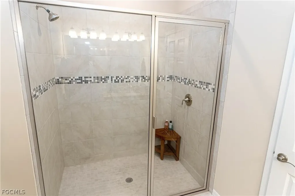 4431 Dutchess Park Road Fort Myers FL 33916