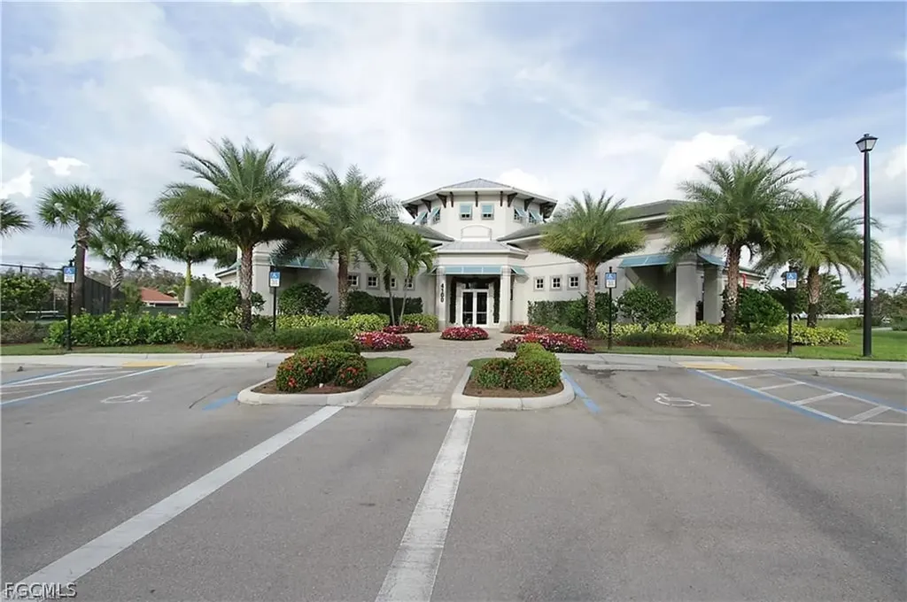 4431 Dutchess Park Road Fort Myers FL 33916