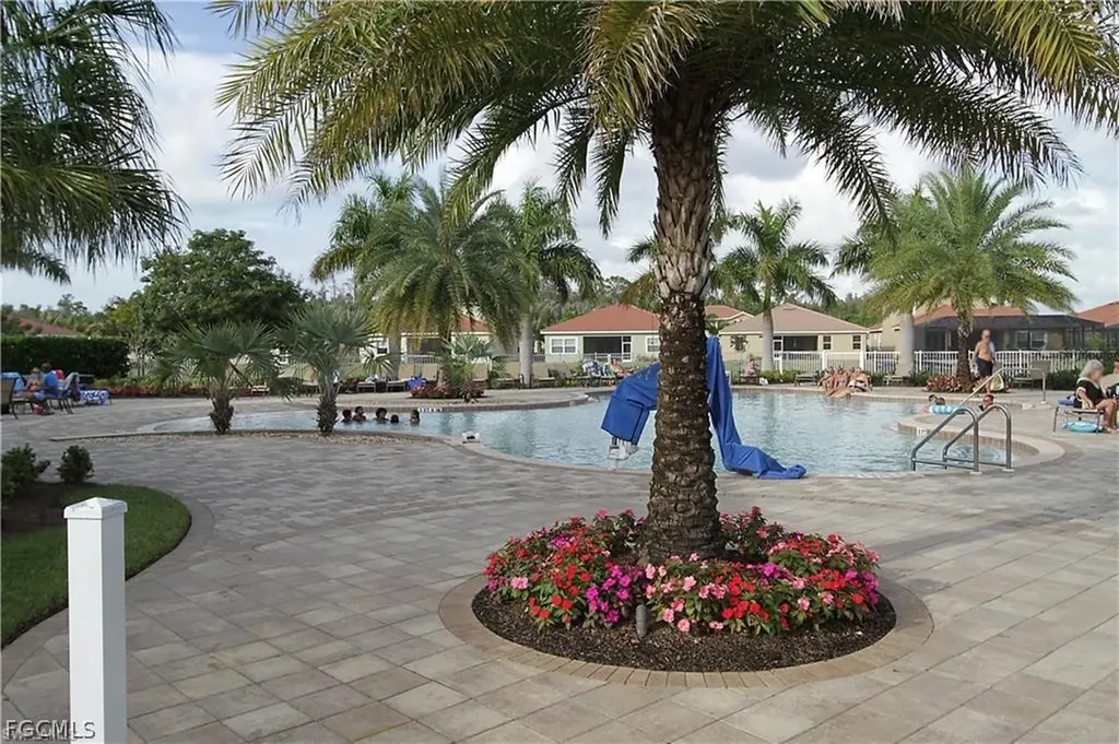 4431 Dutchess Park Road Fort Myers FL 33916