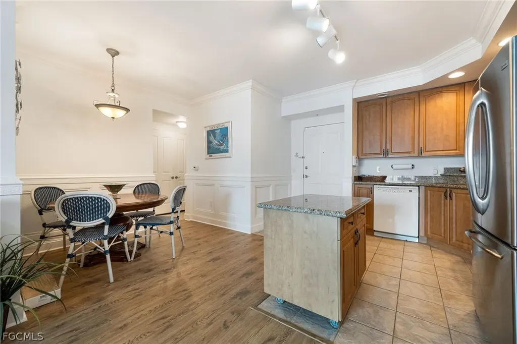 2825 Palm Beach Boulevard Fort Myers FL 33916