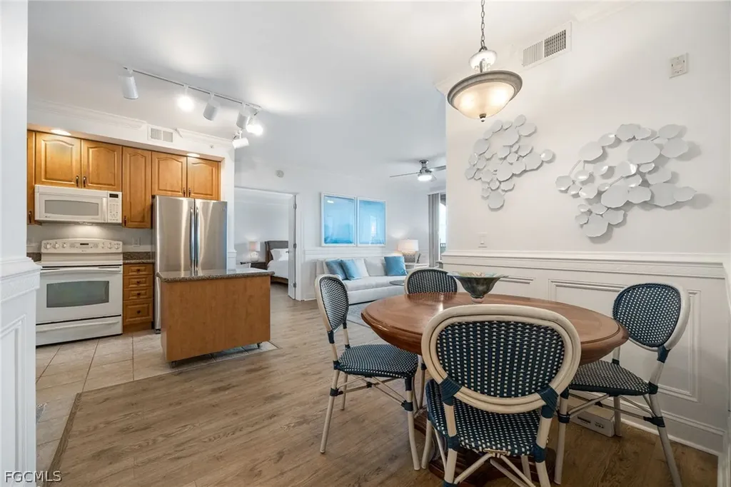 2825 Palm Beach Boulevard Fort Myers FL 33916