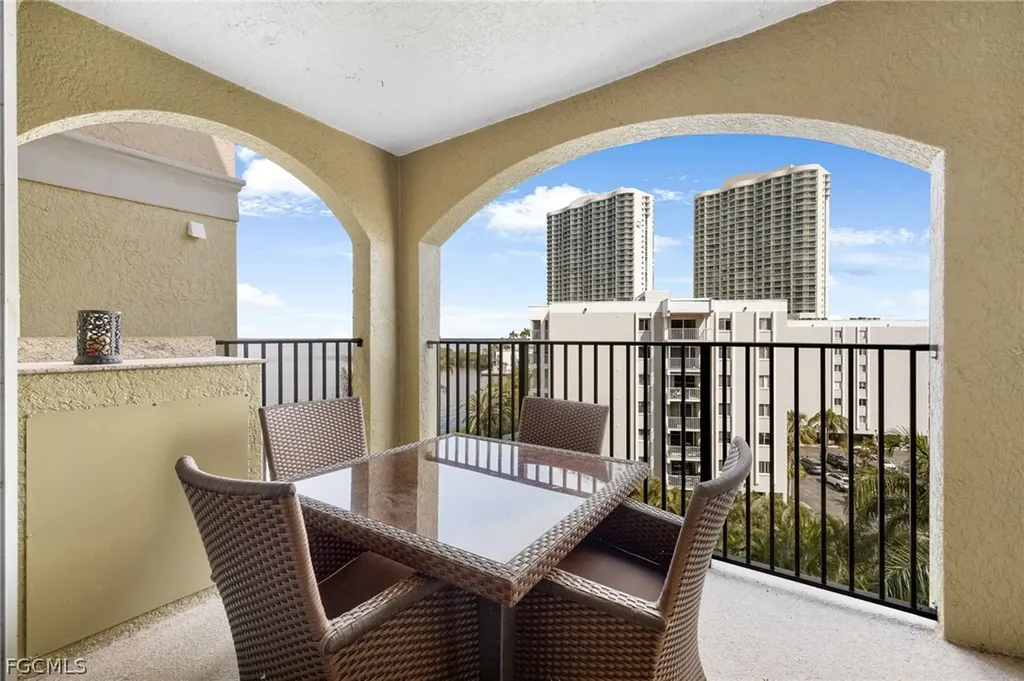 2825 Palm Beach Boulevard Fort Myers FL 33916