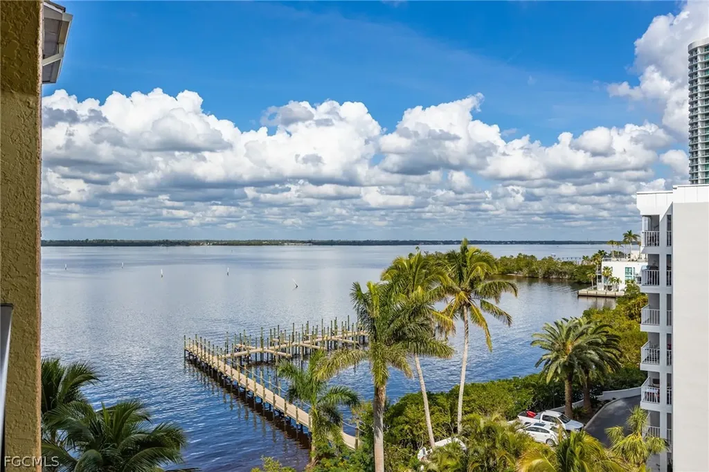 2825 Palm Beach Boulevard Fort Myers FL 33916