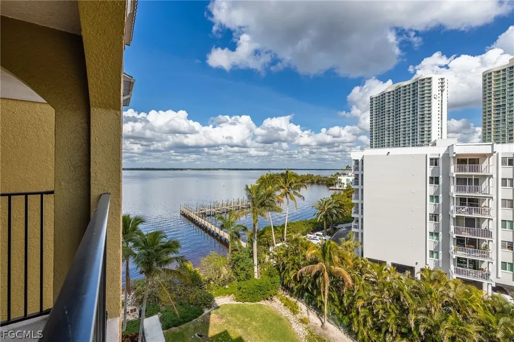 2825 Palm Beach Boulevard Fort Myers FL 33916