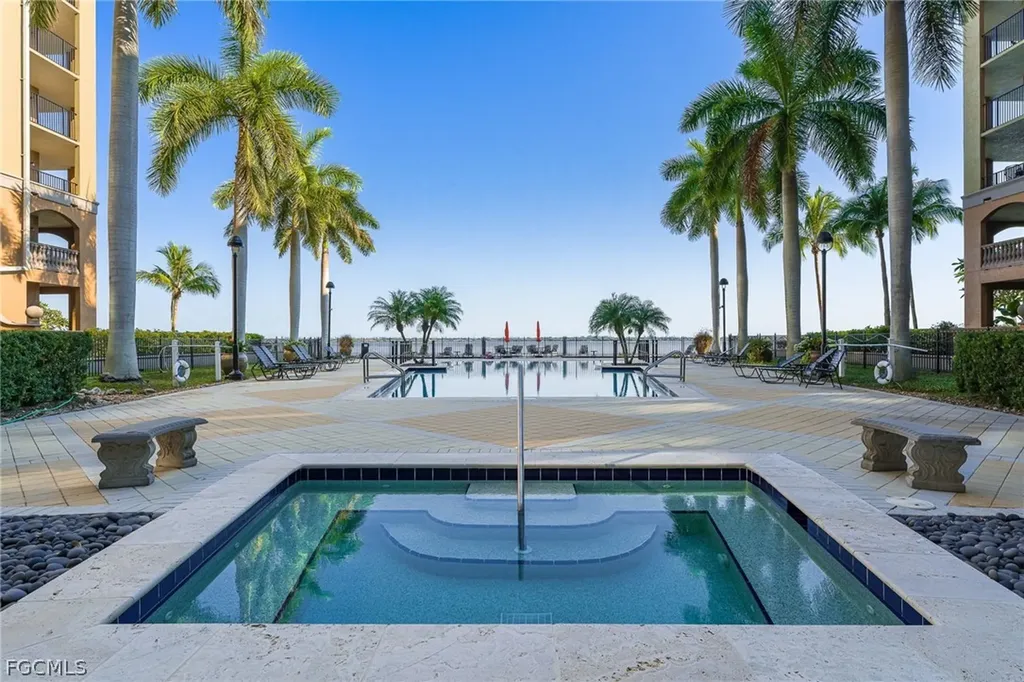 2825 Palm Beach Boulevard Fort Myers FL 33916