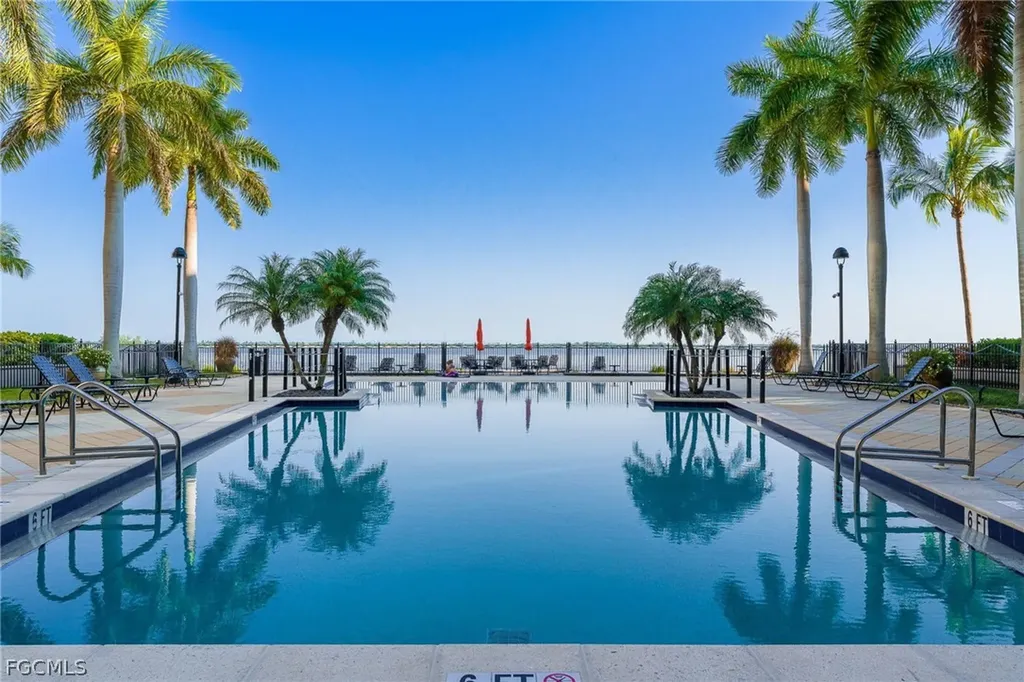 2825 Palm Beach Boulevard Fort Myers FL 33916