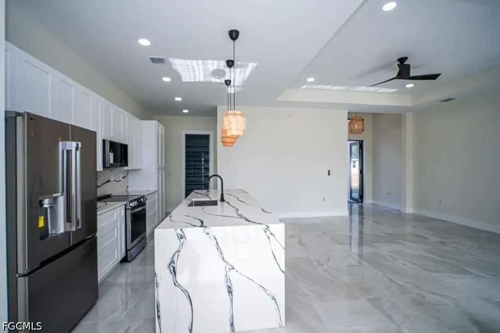 3806 E 18th Street Lehigh Acres FL 33972