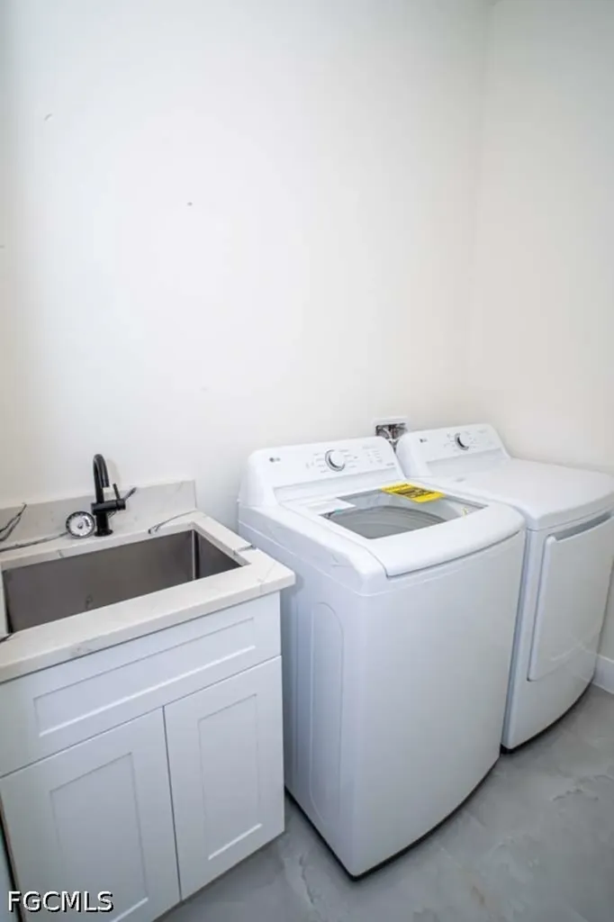 3806 E 18th Street Lehigh Acres FL 33972