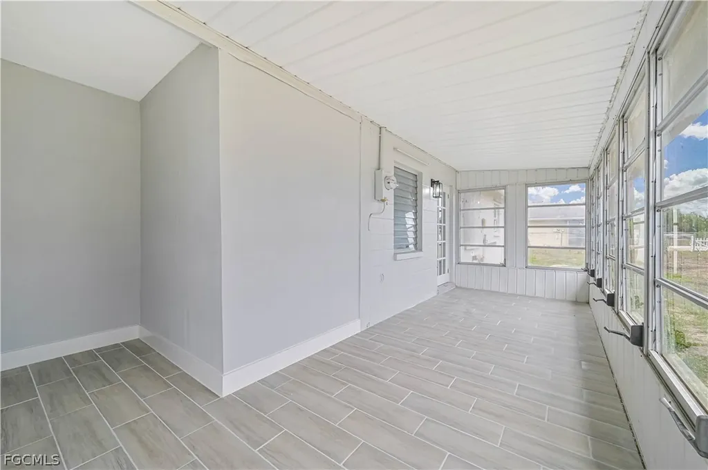 802 Taylor Lane Lehigh Acres FL 33936
