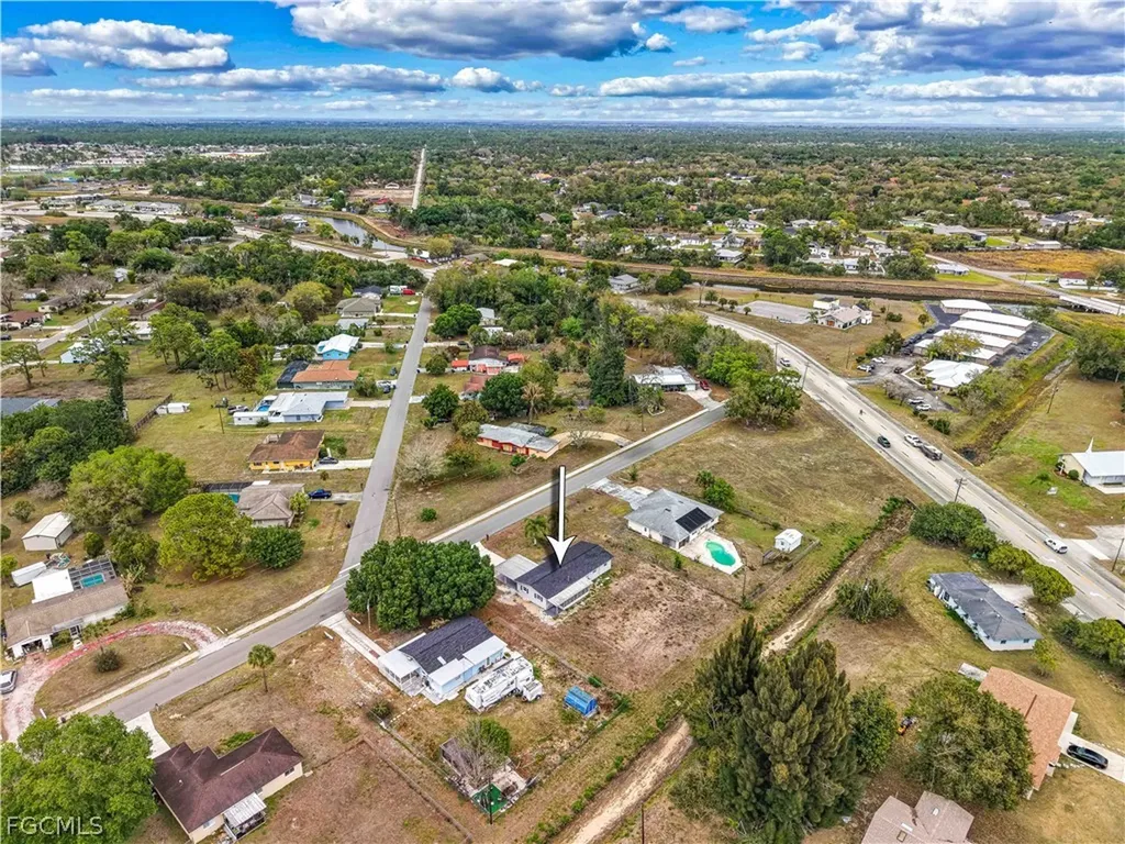 802 Taylor Lane Lehigh Acres FL 33936