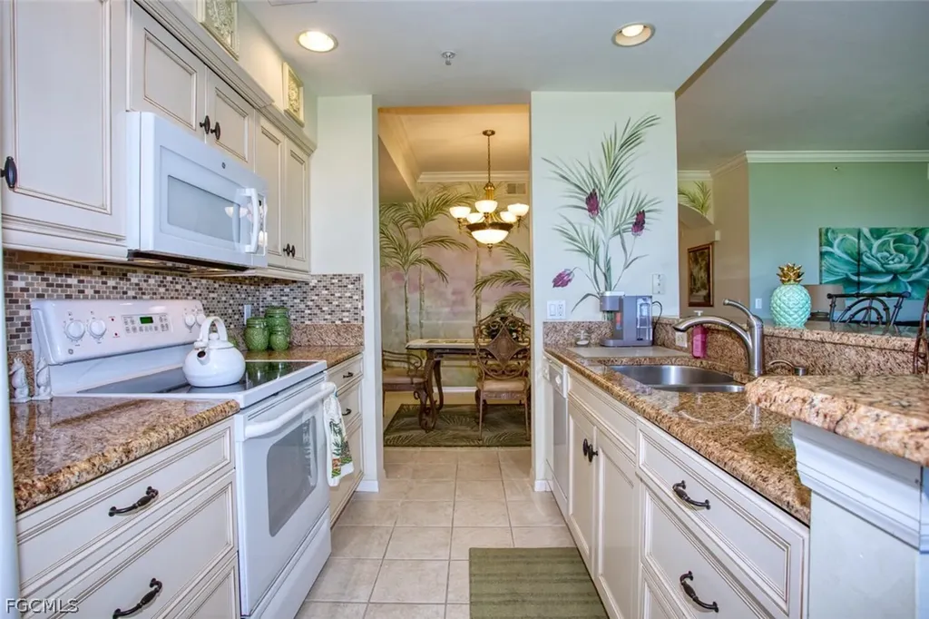 10350 Washingtonia Palm Way Fort Myers FL 33966