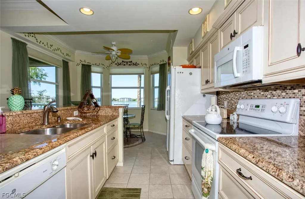 10350 Washingtonia Palm Way Fort Myers FL 33966