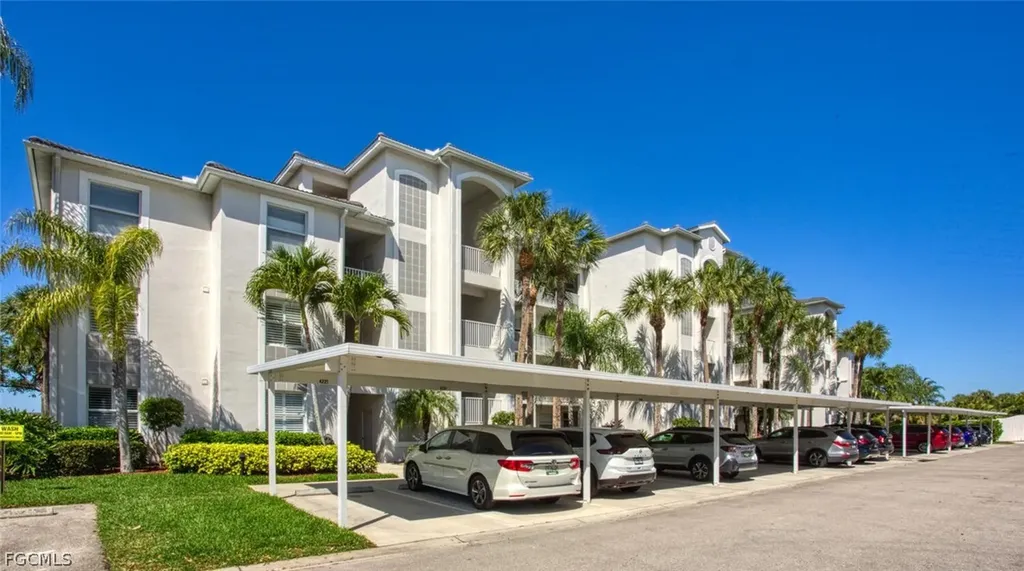 10350 Washingtonia Palm Way Fort Myers FL 33966