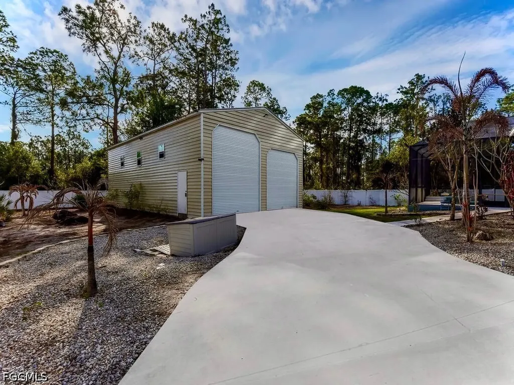 816 Columbus Avenue Lehigh Acres FL 33972