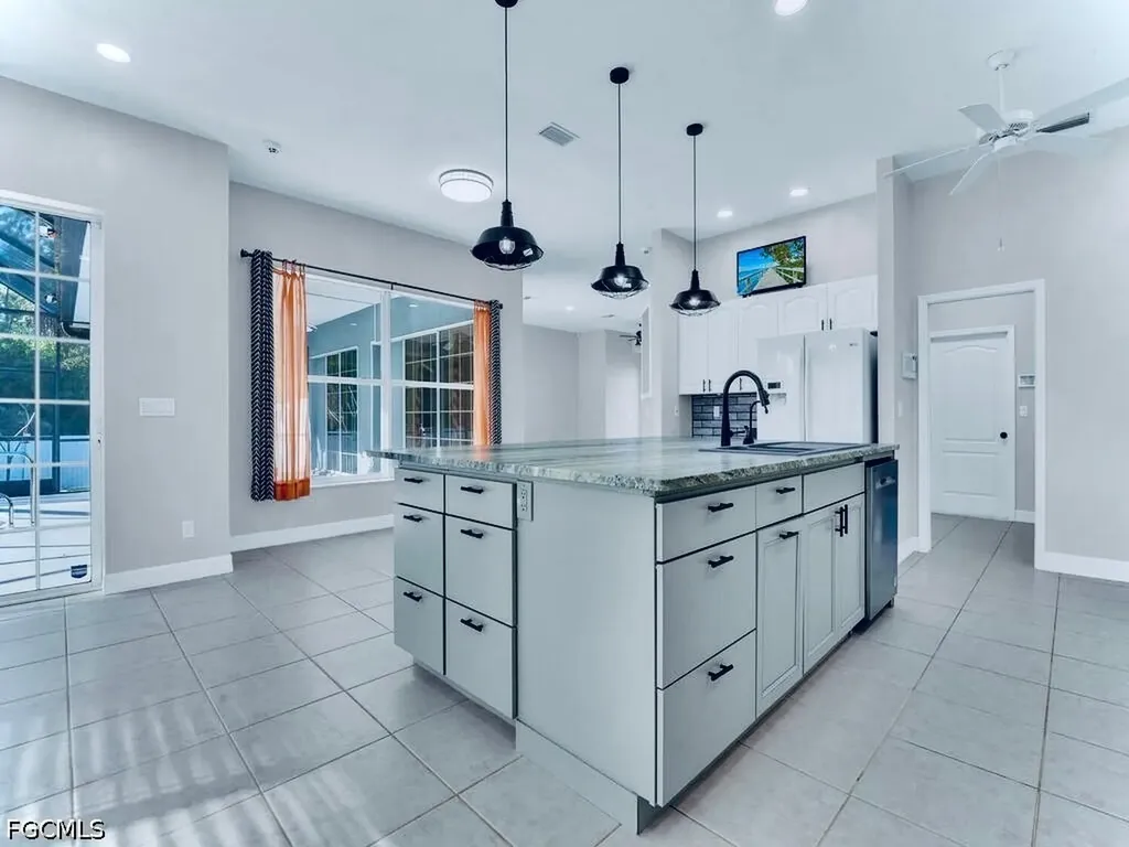 816 Columbus Avenue Lehigh Acres FL 33972