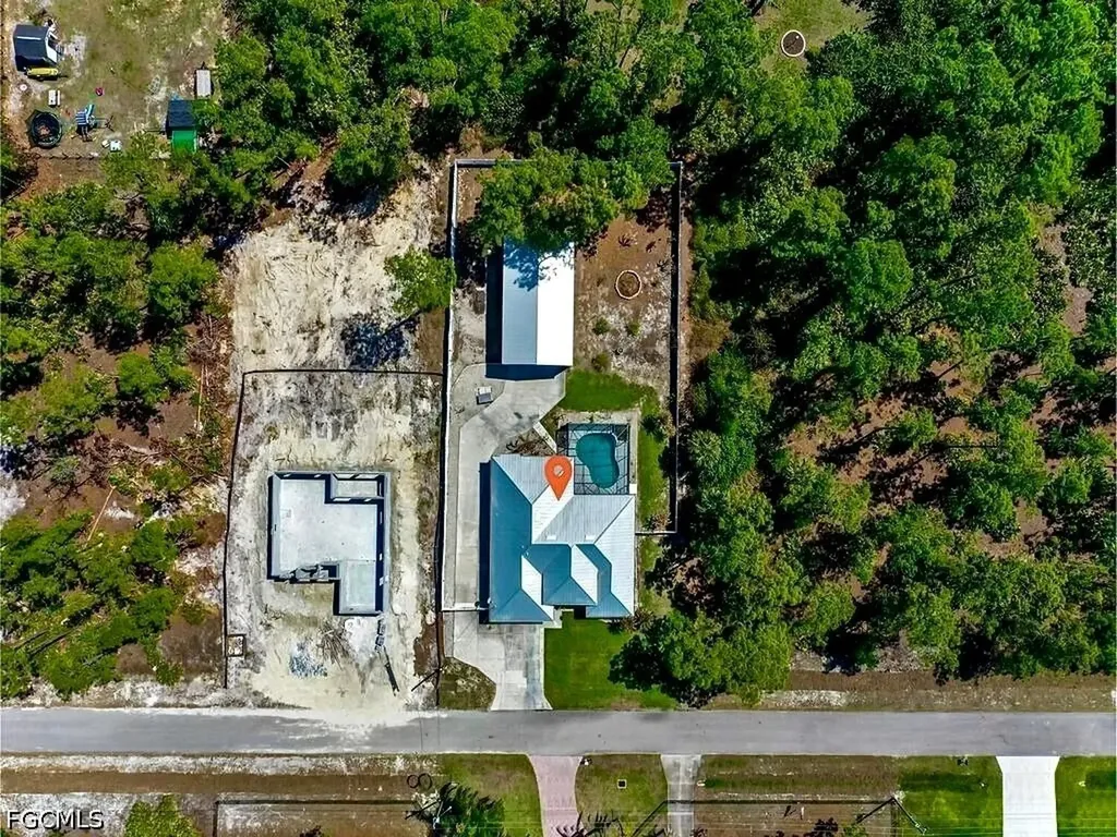816 Columbus Avenue Lehigh Acres FL 33972