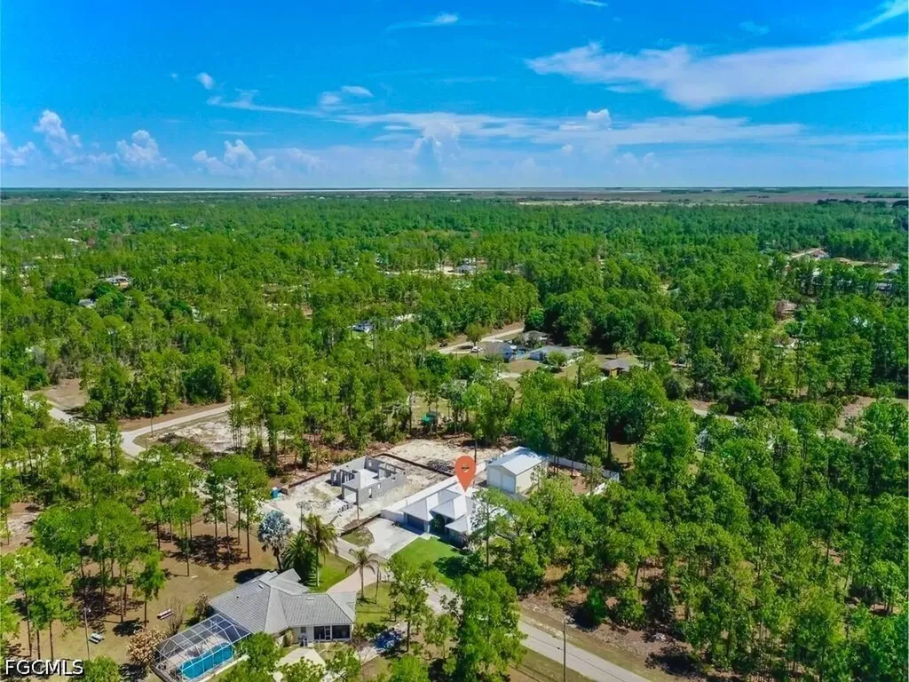 816 Columbus Avenue Lehigh Acres FL 33972