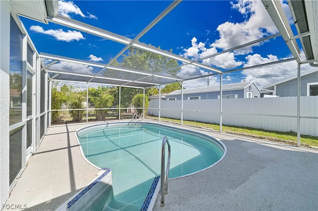 13344 3rd Street Fort Myers FL 33905