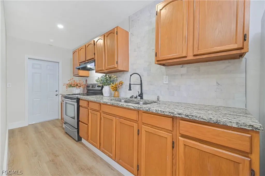 13344 3rd Street Fort Myers FL 33905
