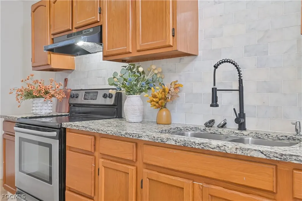 13344 3rd Street Fort Myers FL 33905