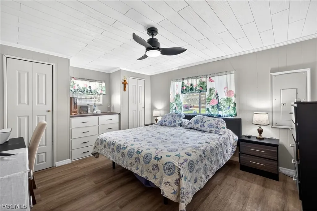 860 Moonlight Drive North Fort Myers FL 33917