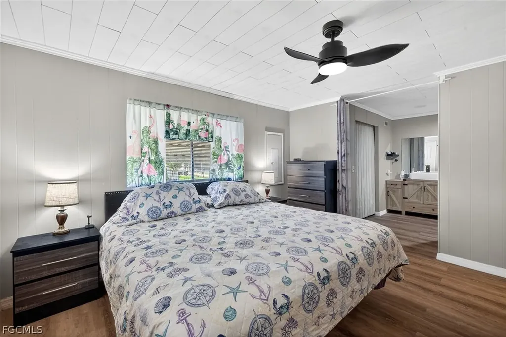 860 Moonlight Drive North Fort Myers FL 33917