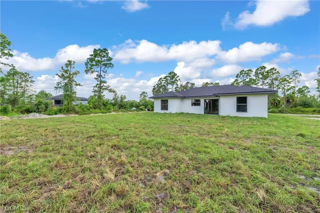 1036 Cresthaven Street Lehigh Acres FL 33974