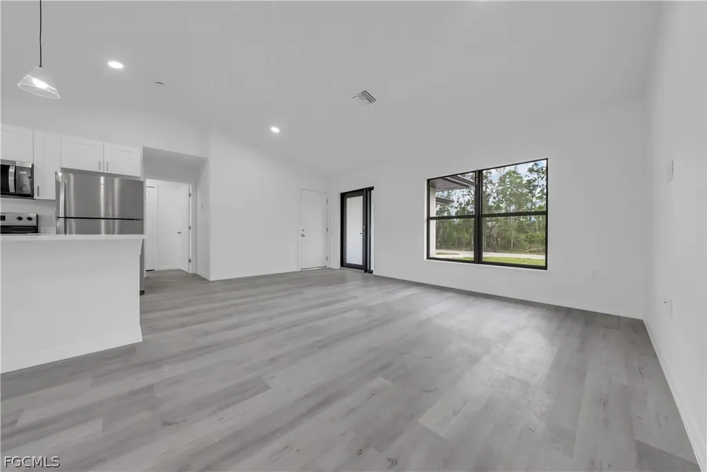 1036 Cresthaven Street Lehigh Acres FL 33974