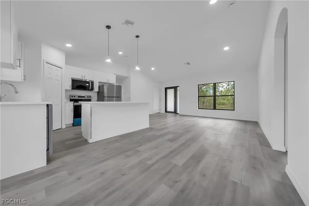 1036 Cresthaven Street Lehigh Acres FL 33974